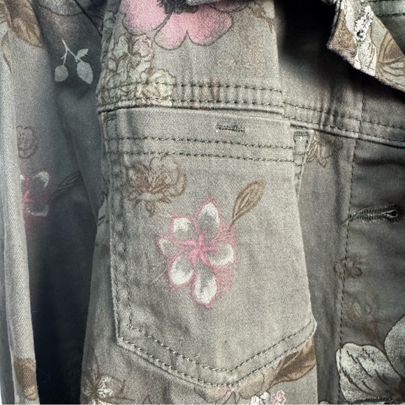 Democracy Floral Dark Green Women's Jacket New With Tags Size Large Denim Style - Picture 7 of 9